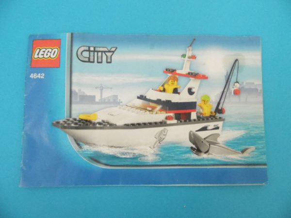 LEGO CITY - 4642 - Le bateau de pêche