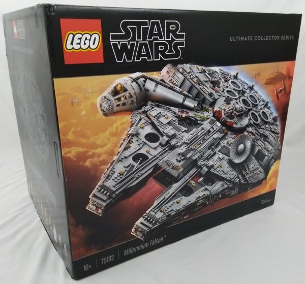 LEGO UCS STAR WARS - 75192 - faucon Millénium