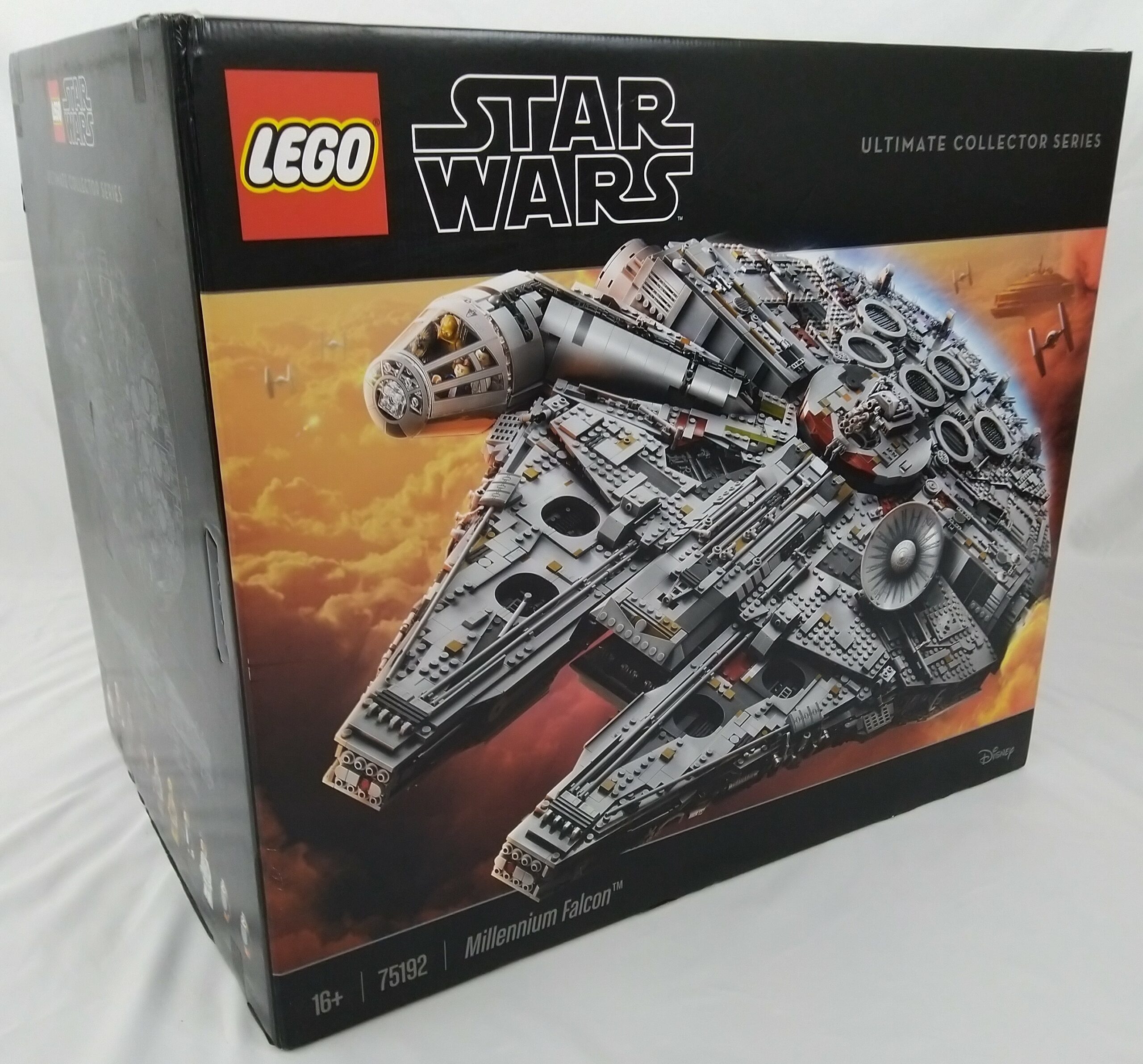 LEGO UCS STAR WARS - 75192 - Faucon Millénium