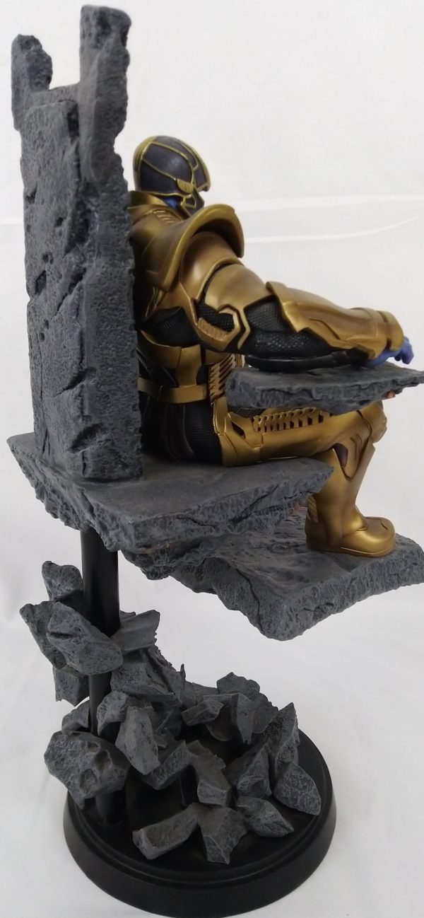 Statue THANOS - 36 cm - Deluxe - Iron studio