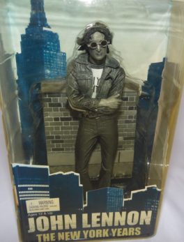 Figurine Neca - John LENNON - 20 cm