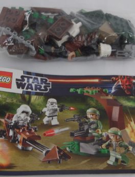 LEGO Star Wars - N° 9489 - Combat sur Endor