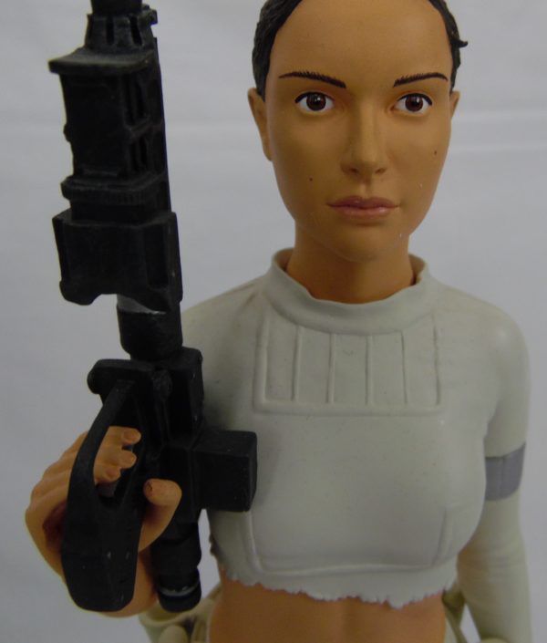 Figurine Attakus 1/5 - Star Wars - Padmé