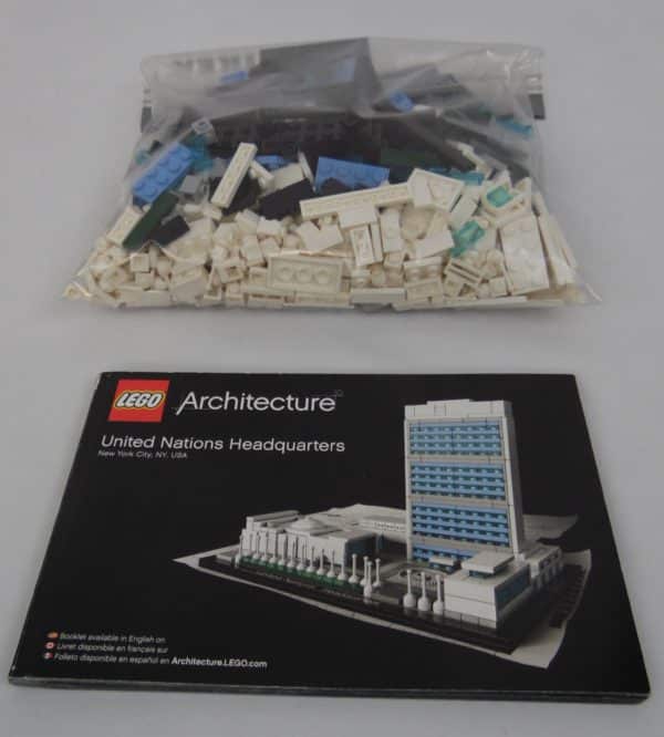 LEGO Architecture - N° 21018 - United Nation Headquarters