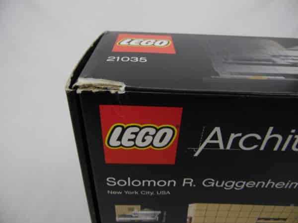 LEGO Architecture - N° 21035 - Solomon R. Guggenheim Muséum