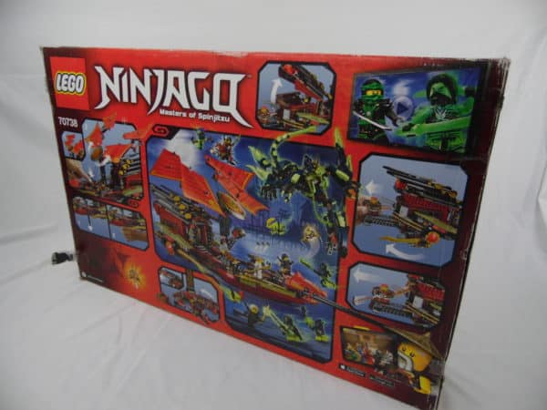 LEGO Ninjago - N° 70738 - L'ultime QG des Ninjas