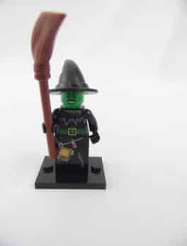 Mini figurine Lego N° 8684 - Série 2 - N°04 - La sorcière