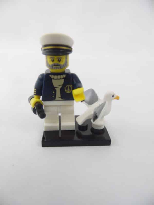 Mini figurine Lego N° 71001 - Série 10 - N°10 - Capitaine de mer