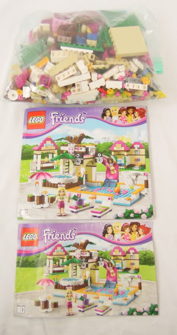 LEGO Friend's - N° 41008 - La piscine de Heartlake City