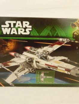 LEGO N° 10240 - Star wars - X-Wing Starfighter