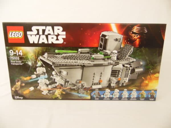 LEGO Star Wars - N° 75103 - Transporteur de premier ordre