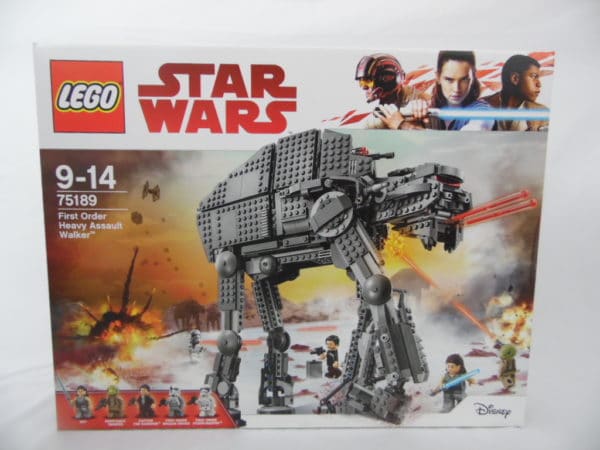 LEGO Star Wars - N° 75189 - Marcheur d'assaut lourd du premier ordre