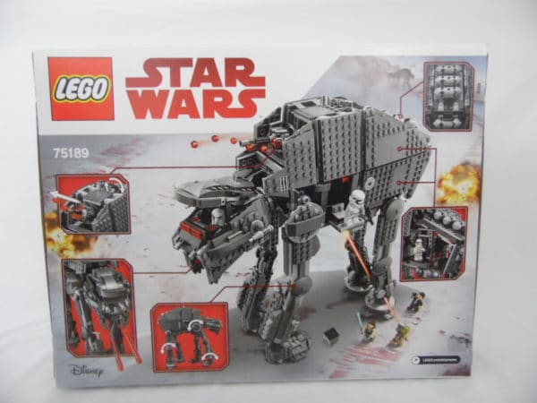 LEGO Star Wars - N° 75189 - Marcheur d'assaut lourd du premier ordre