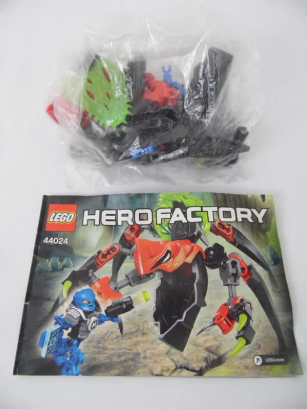 LEGO Hero Factory - N° 44024 - TUNNELER Beast contre SURGE