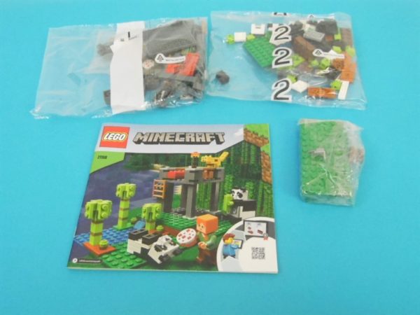 LEGO MINECRAFT - 21158 - The Panda Nursery