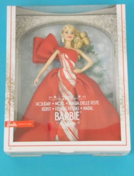 Barbie Signature Noël 2019 - sur iqoqo-collection