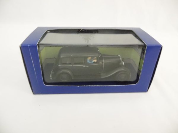 Voiture miniature TINTIN "Le Lotus Bleu" - N°38