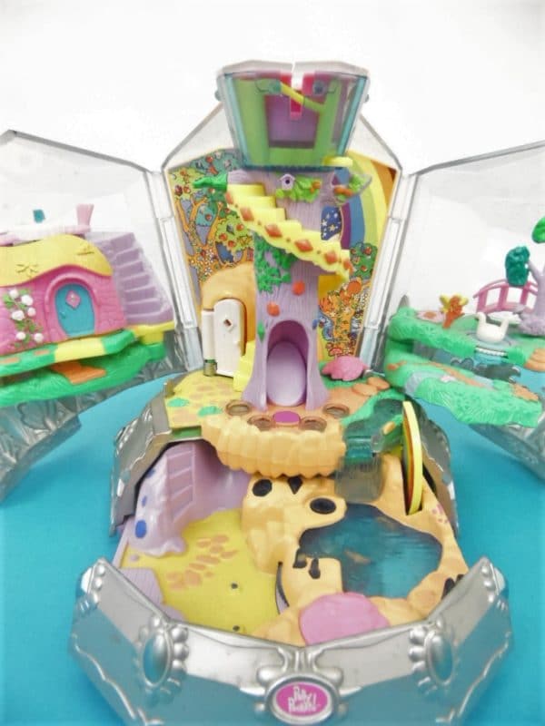 Le pays des merveilles - Polly Pocket Jewel Fairies