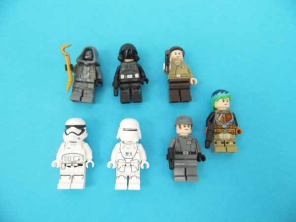 LEGO Star Wars - N° 75184 - 7 Mini-figurines du Calendrier de l'Avent 2017