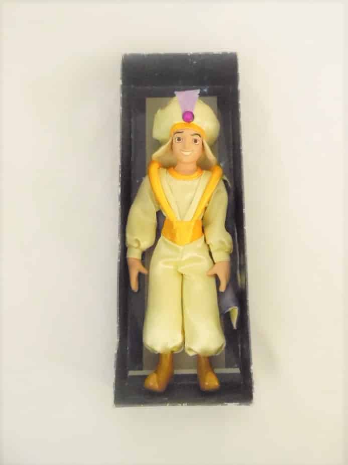 Figurine Disney - Porcelaine - Aladin en costume de marié