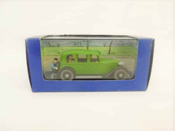 Voiture miniature TINTIN "Le lotus Bleu"- N°09